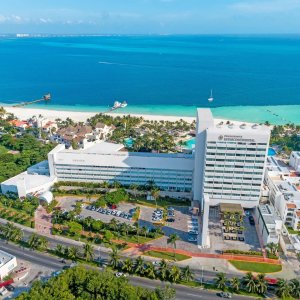 Expedia Hotels Sorting In Hawaii、Orlando、Cancun