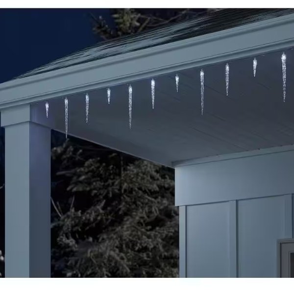 25L Cool White LED Icicle Lights