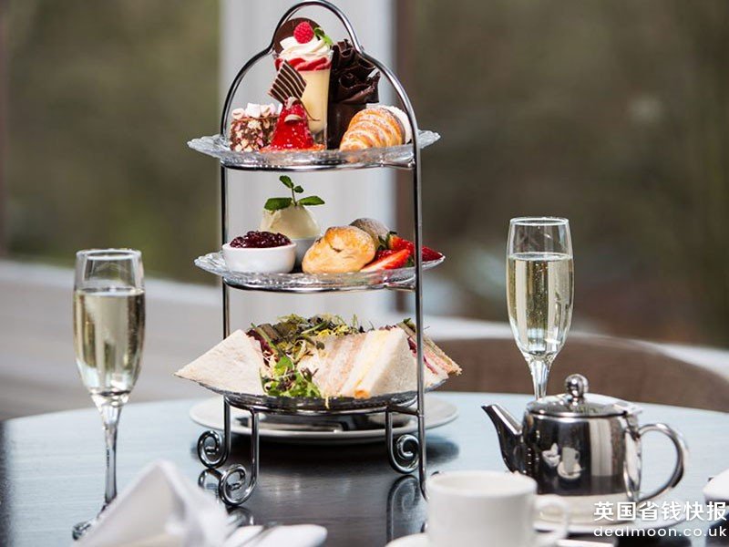 gift-voucher-afternoon-champagne