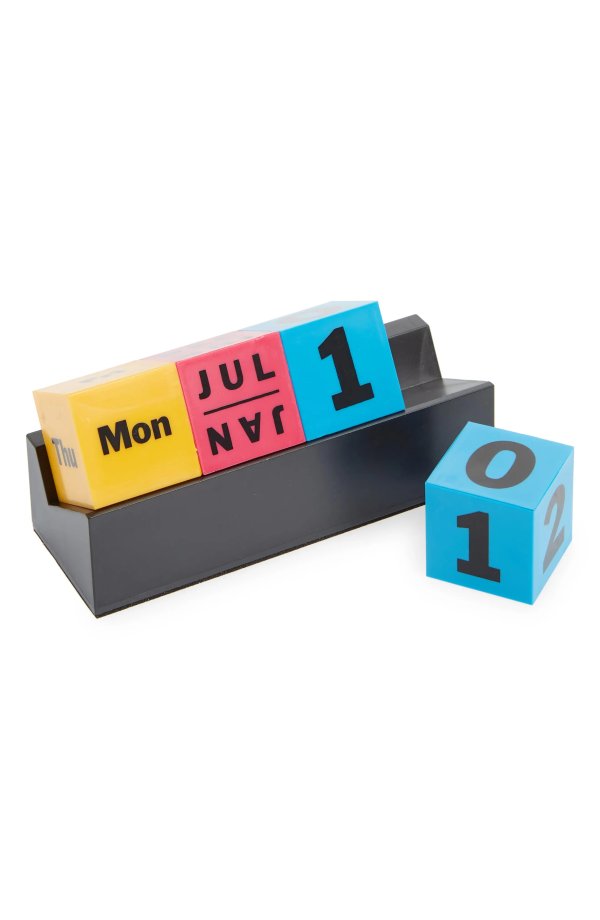 Design Store Cubes Perpetual Calendar