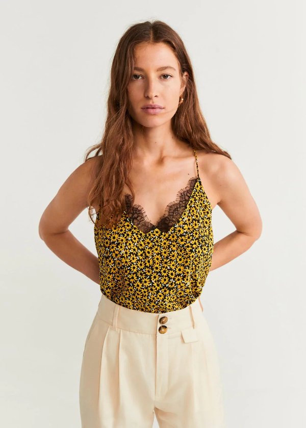 Flowered lace top - Women | OUTLET USA