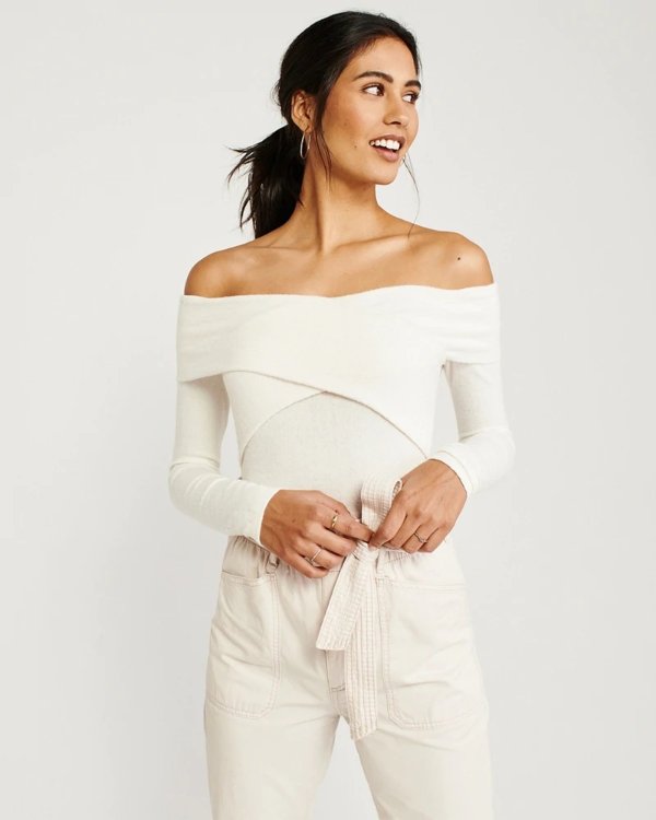 Womens Off-The-Shoulder Cozy Long-Sleeve Top | Womens Winter Sale | Abercrombie.com