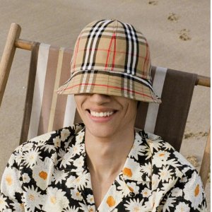 burberry hat price