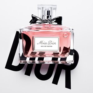 折扣升级：Dior.com官网 任意单满$50送好礼 超高4重礼 情人节礼物准备好了吗
