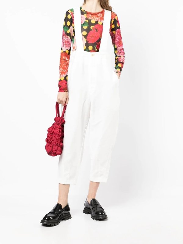 shoulder strap cropped trousers