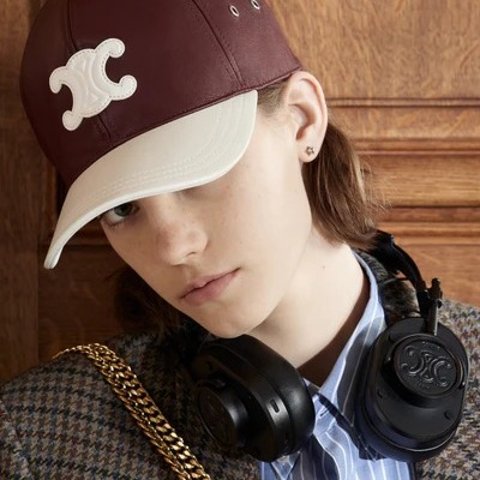 Miumiu x Marshall耳机 £680奢侈品联名耳机丨Celine、Miumiu、Chanel限量 貌美有格调！