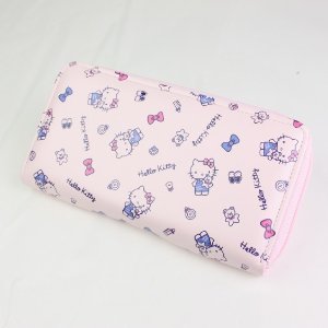 Sanrio Hello Kitty 皮夹、零钱包热卖