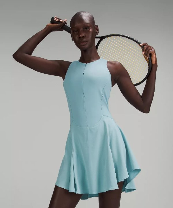 网球连衣裙
