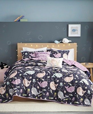 Magical Narwhals Reversible 5-Piece Full/Queen Coverlet Set