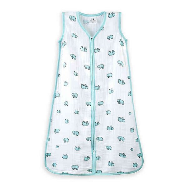 ® Extra-Large Jungle Jam Wearable Blanket in White