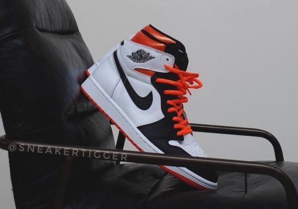 Air-Jordan-1-Electro-Orange-555088-180-9.jpg