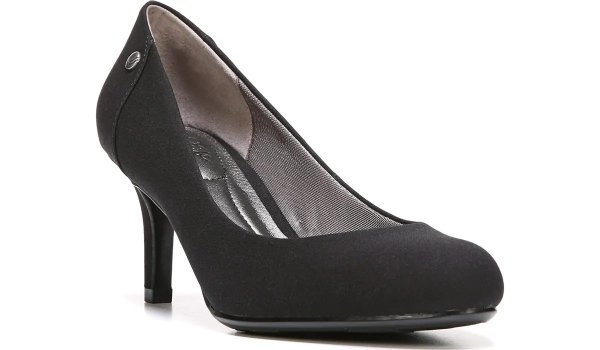 LifeStride Women's Lively Narrow/Medium/Wide Pump Black, Heels, Famous Footwear
