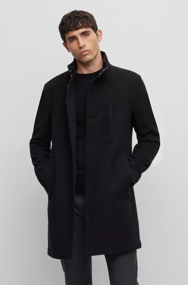 Slim-fit coat in a wool blend