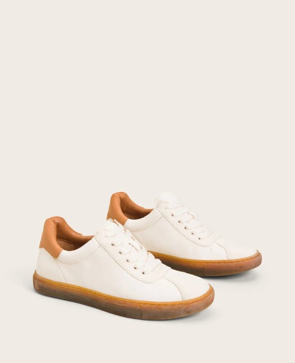 Nyle Leather Sneaker