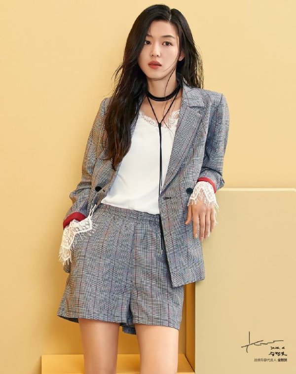 韩版女装秋装OL风格子西装外套长袖时尚套装