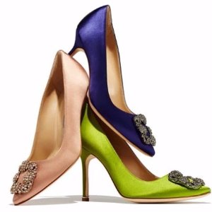 Manolo Blahnik Women Shoes Purchase @ Neiman Marcus