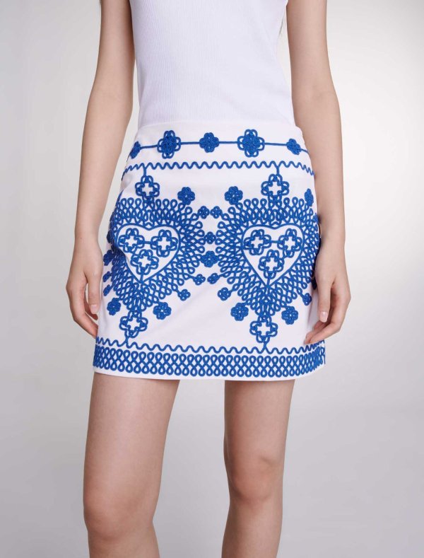 Embroidered pencil skirt
