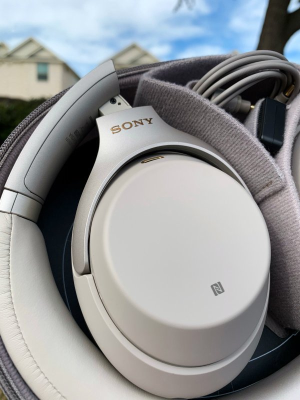Sony WH-1000XM3 旗舰级降噪耳机体验报告“我听到了自己的宇宙” - 北美 