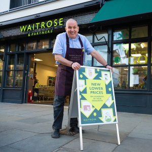Waitrose 半价区推荐 零食、生鲜、日用品 玛格丽塔披萨£3