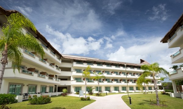 c700x420 (2).jpg