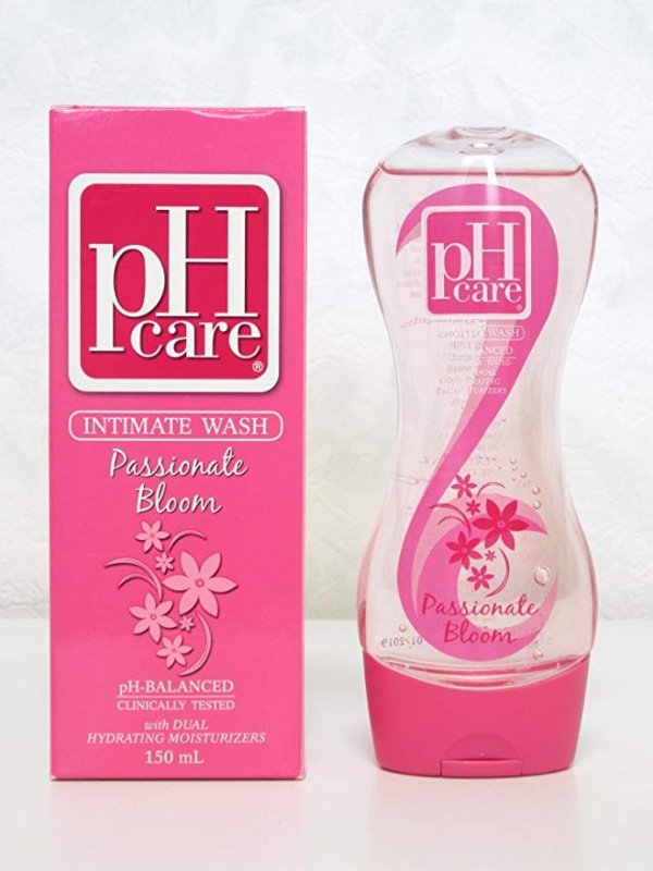pH Care Intimate Wash with Dual Hydrating Moisturizers 150ml (Passionate Bloom)