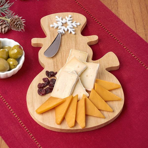 Snowman Shaped Cheeseboard with Snowflake Spreader