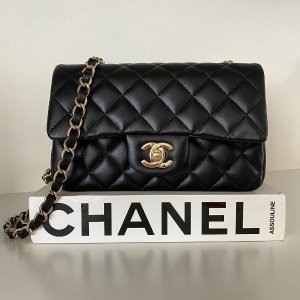 Extra 10% OffDealmoon Exclusive: Gilt Vintage CHANEL Sale