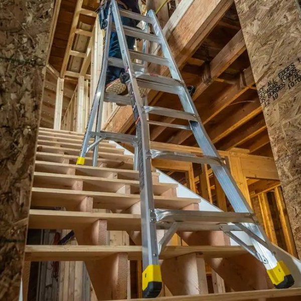 18 ft 铝合金伸缩折叠梯 可承重300磅