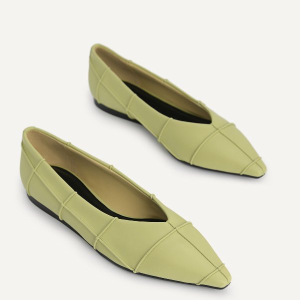 Pointed Toe Flats - Olive