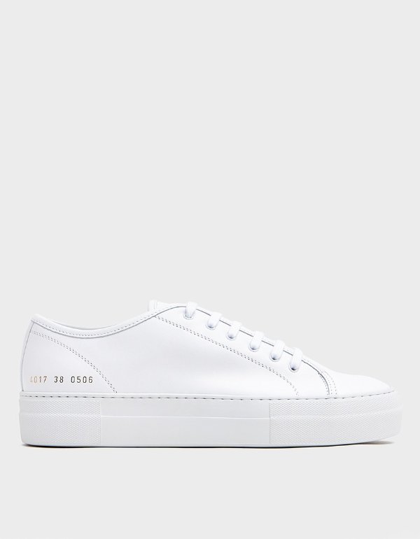 Woman by Common Projects Tournament Low Super