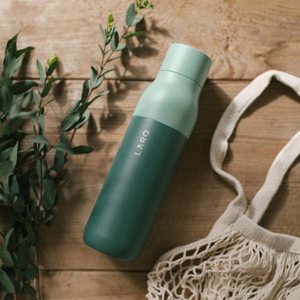 Bottle PureVis - Self-Cleaning and Insulated Stainless Steel Water Bottle with Award-winning Design and UV Water Purifier, Eucalyptus Green, 17oz
