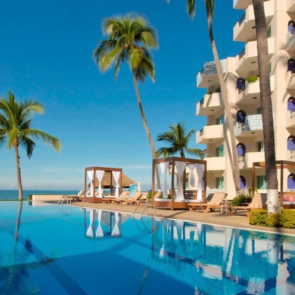 4-Star Adults Only Escape to Puerto Vallarta | All Inclusive Outlet Deals