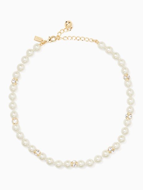 lady marmalade pearl necklace