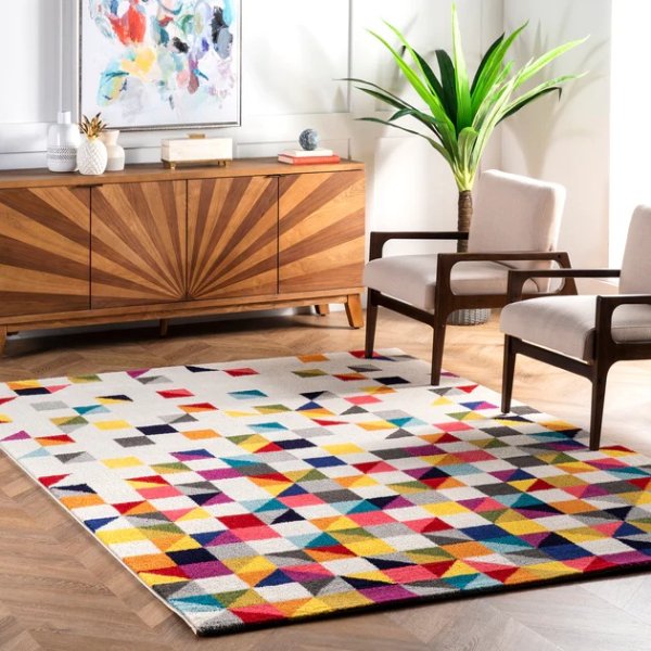 takisha triangle area rug