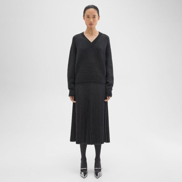 Pleated Midi Skirt in Wool-Blend Flannel