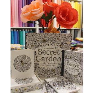 Secret Garden 秘密花园手绘涂色书