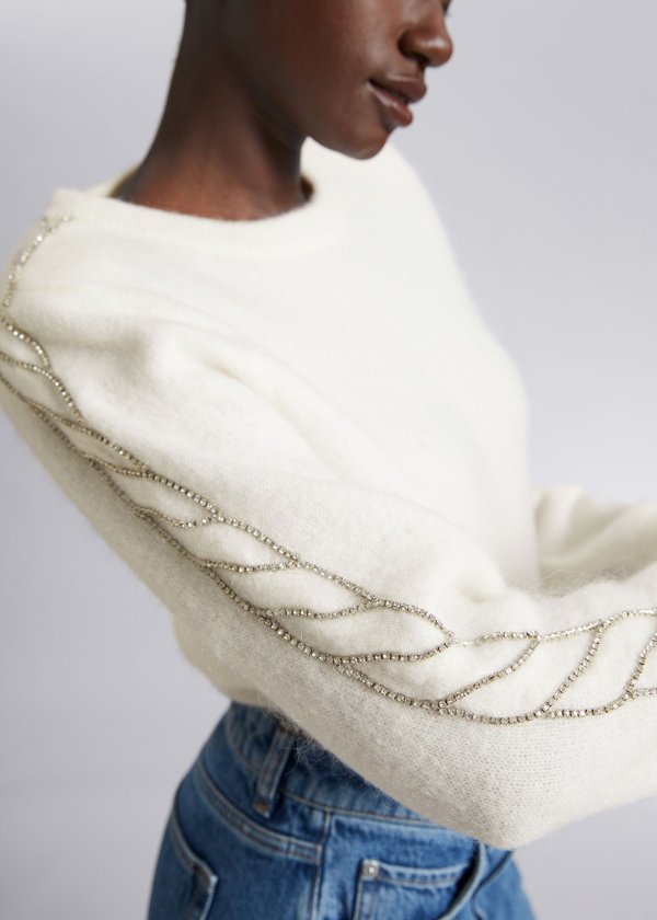 Structured Shoulder Cable Knit Sweater