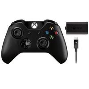 Pre-Owned Microsoft Xbox One Wireless Controller w/ Play & Charge Kit