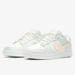 Nike Store Women's Dunk Low Barely Green