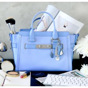 COACH Women’s Handbags @ Saks Fifth Avenue