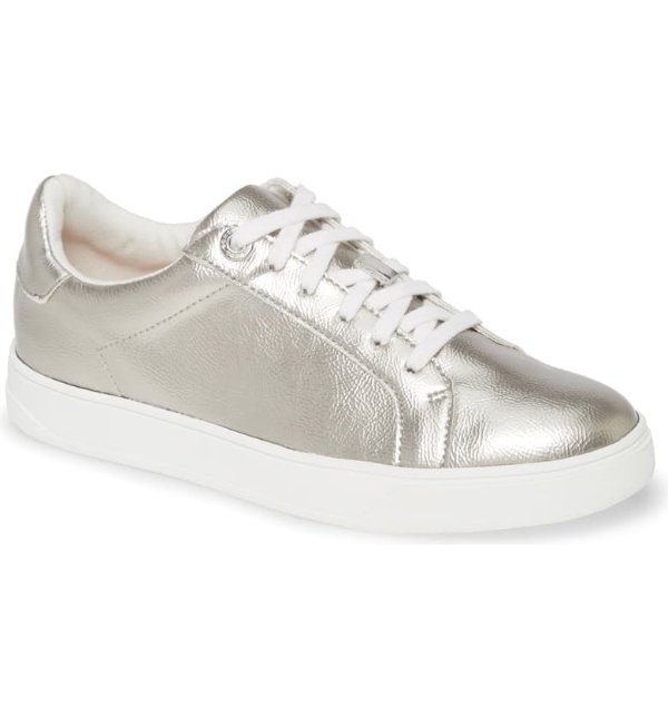 Cabo Low Top Sneaker