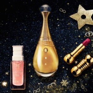 Dior 迪奥12月圣诞礼盒热卖！买眼影就送彩妆套装+2小样！