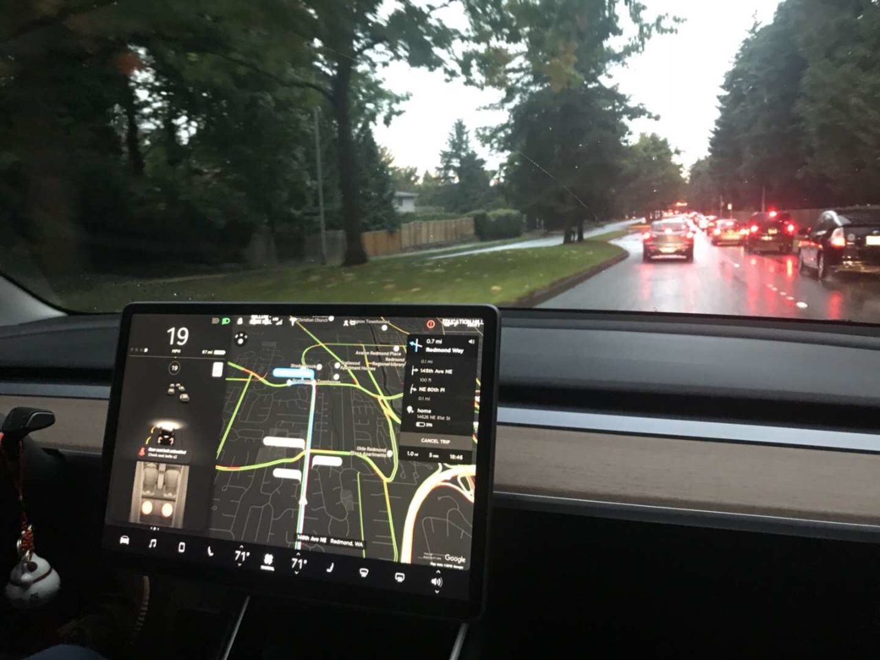 Tesla Model 3 面向未来的座驾
