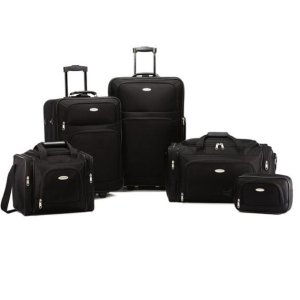 Select Samsonite Luggage On Sale @ JS Trunk & Co