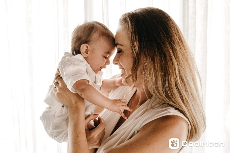 mom and baby.jpg