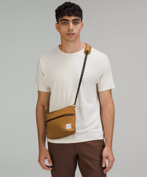 Patch Logo Crossbody Bag 2.5L | Unisex Bags,Purses,Wallets | lululemon