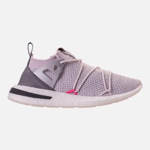 adidas 女款运动鞋