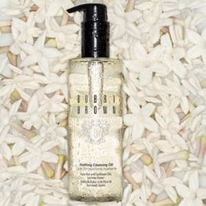 with SOOTHING CLEANSING OIL Purchase @ Bobbi Brown Cosmetics