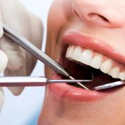 实惠牙科 | DC. Dental
