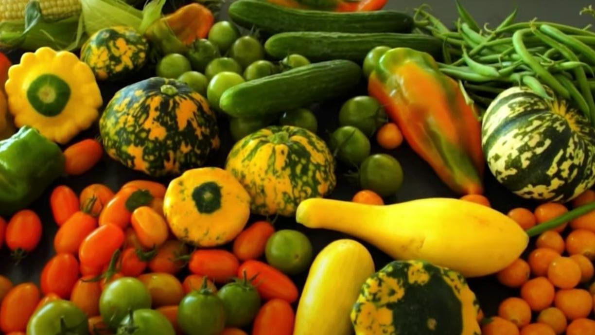 哪些农产品最应该买有机的？| 12 种农药残留量最多的农产品你一定要知道 | 买菜常识 | 品质生活
